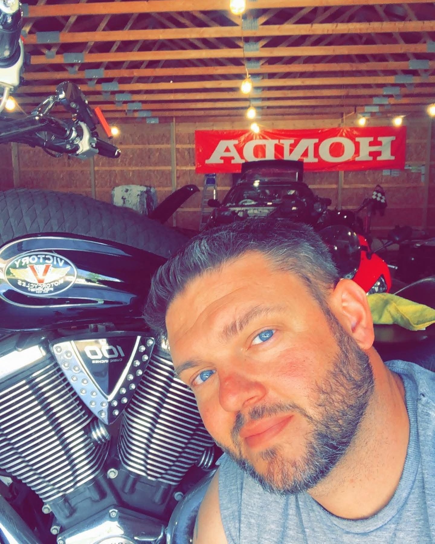 Greg Mccauley Accident, Butler PA, Death: Crestview Community United In Prayer For Greg McCauley And The Family Of Lynn Himmelwright